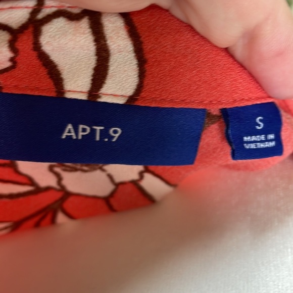 Apt 9 floral dress with pockets - Picture 4 of 4